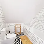 Apartament Wrzosowa 25 *