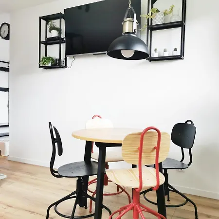 Wrzosowa 25 Кудова-Здруй